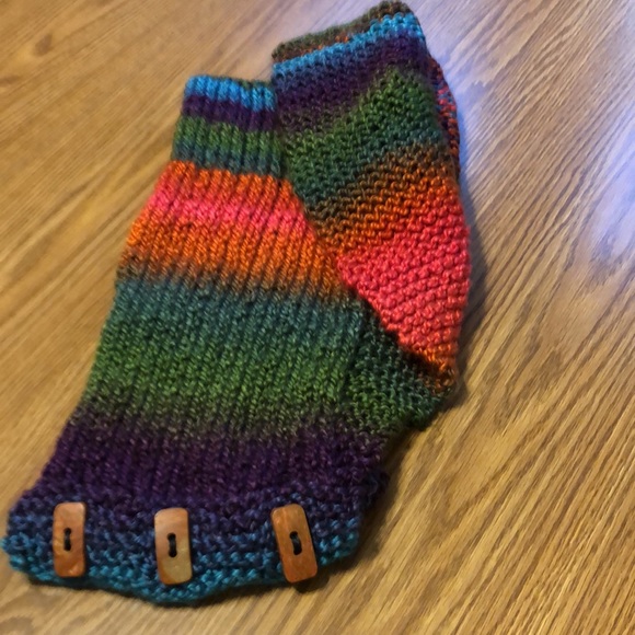 Colorful Button Scarf NWOT - Picture 6 of 6